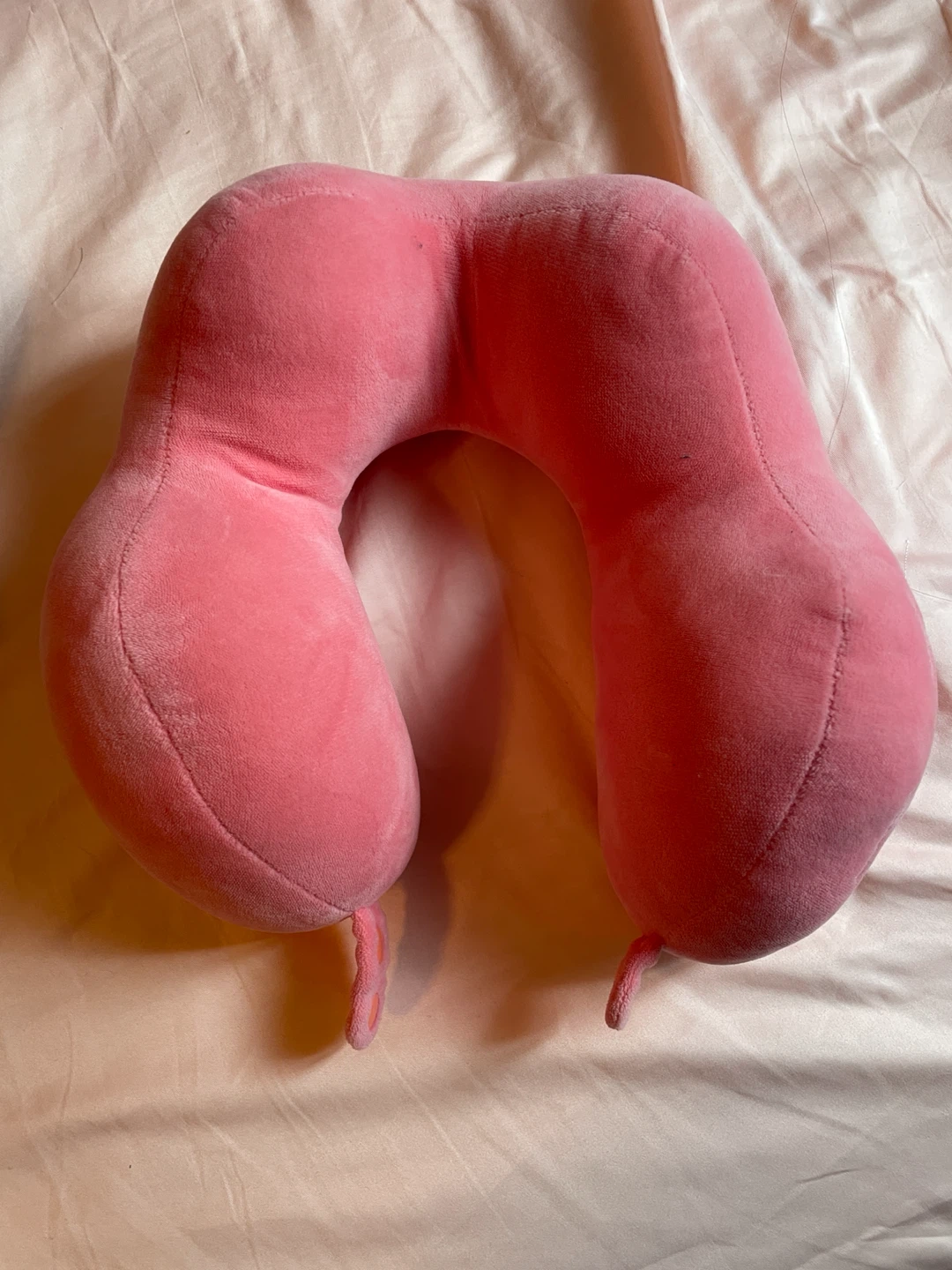 Pink Leisure Time Travel Pillow