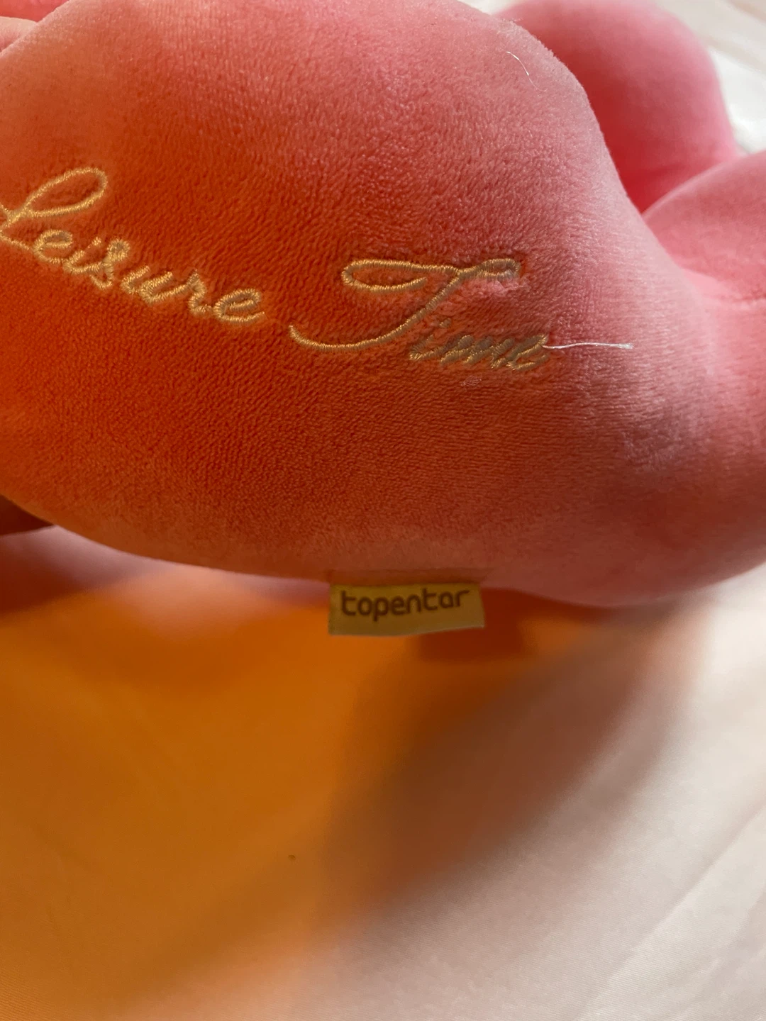 Pink Leisure Time Travel Pillow - photo 4