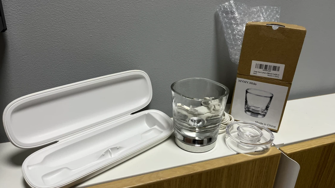 Philips Sonicare Glass, Charger, Stand, and Case