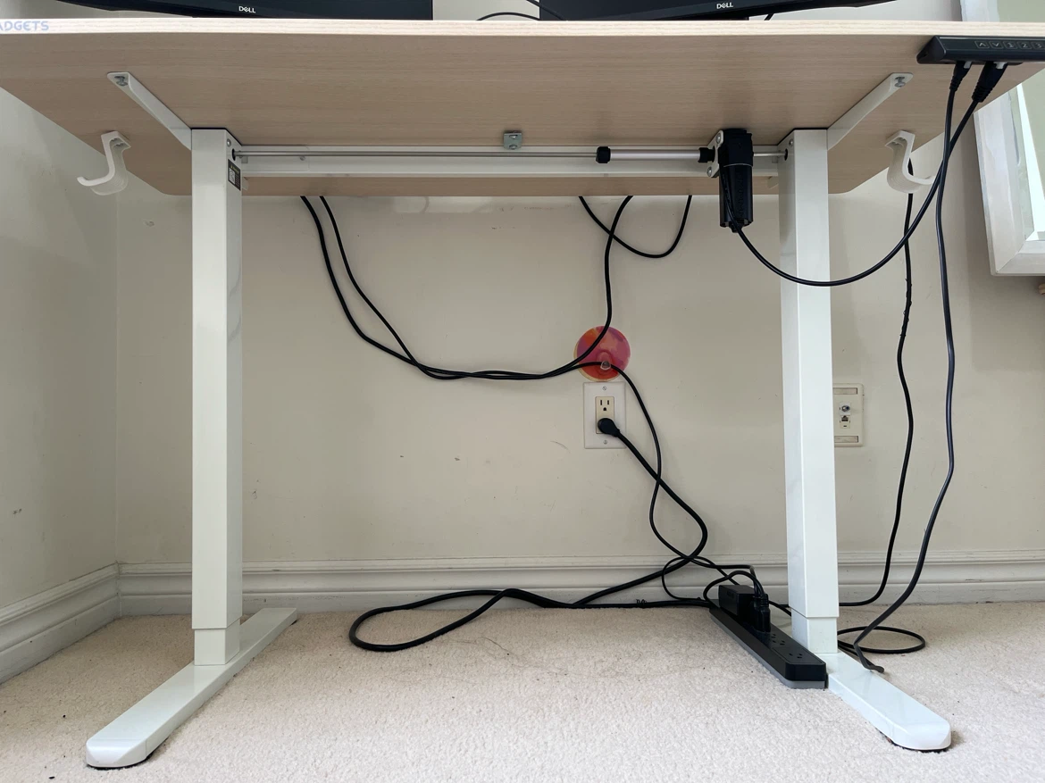 IMGADGETS height adjustable table - photo 3