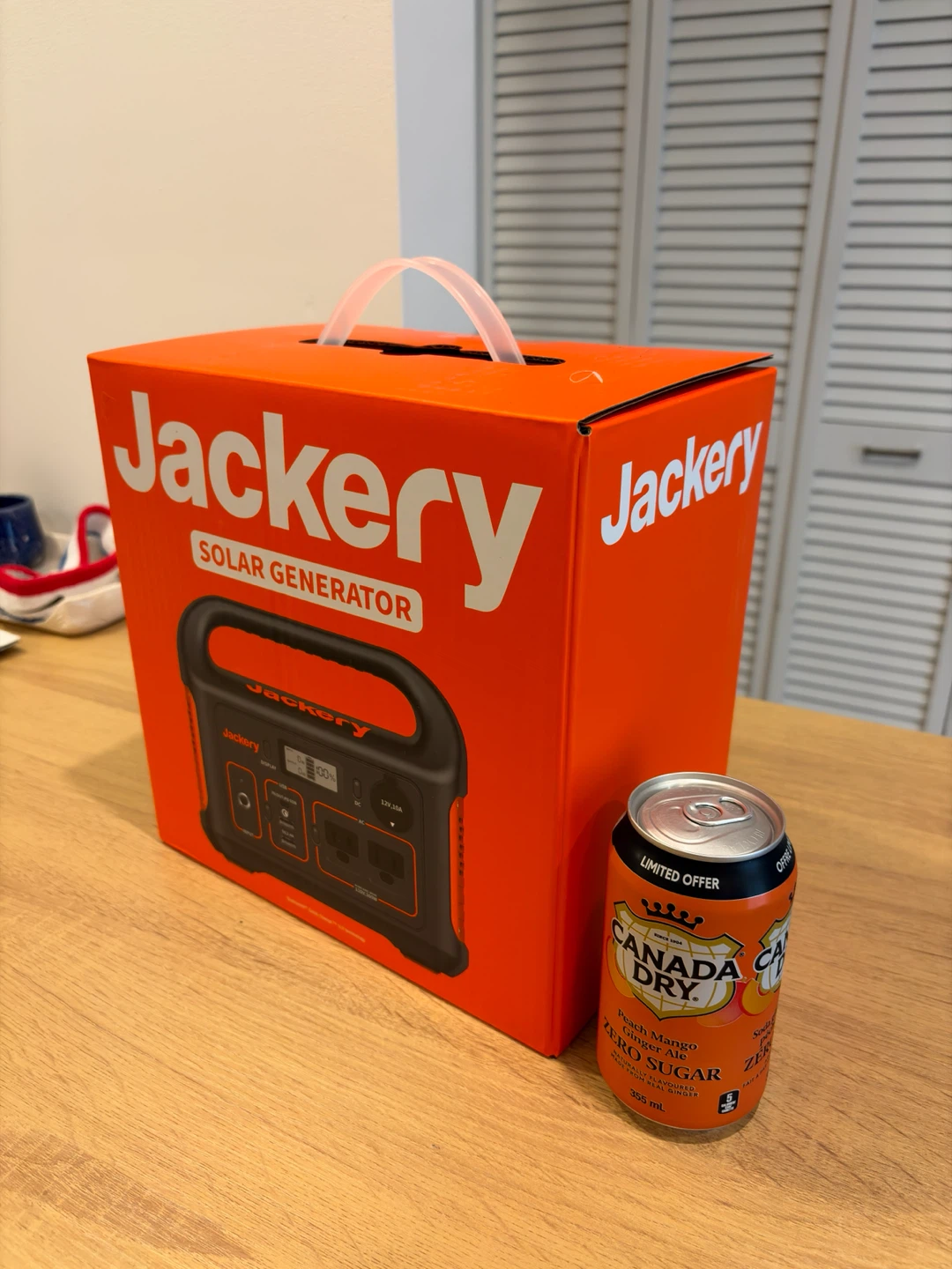 BNIB Jackery Explorer 300