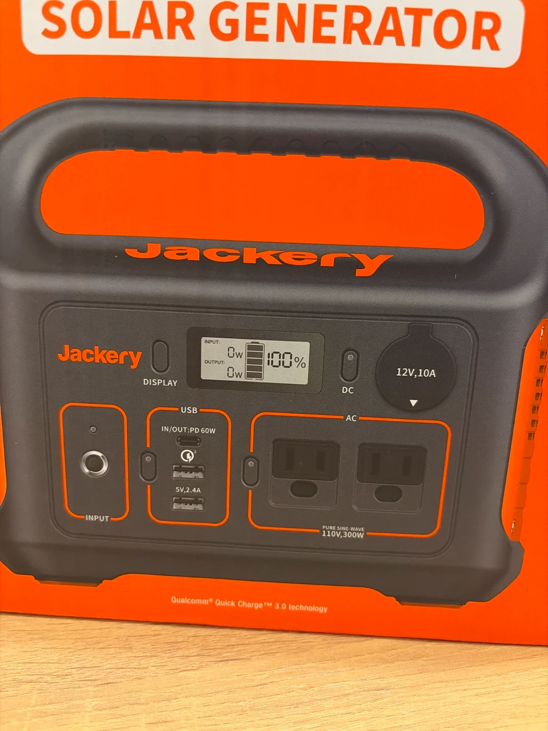 BNIB Jackery Explorer 300 - photo 2