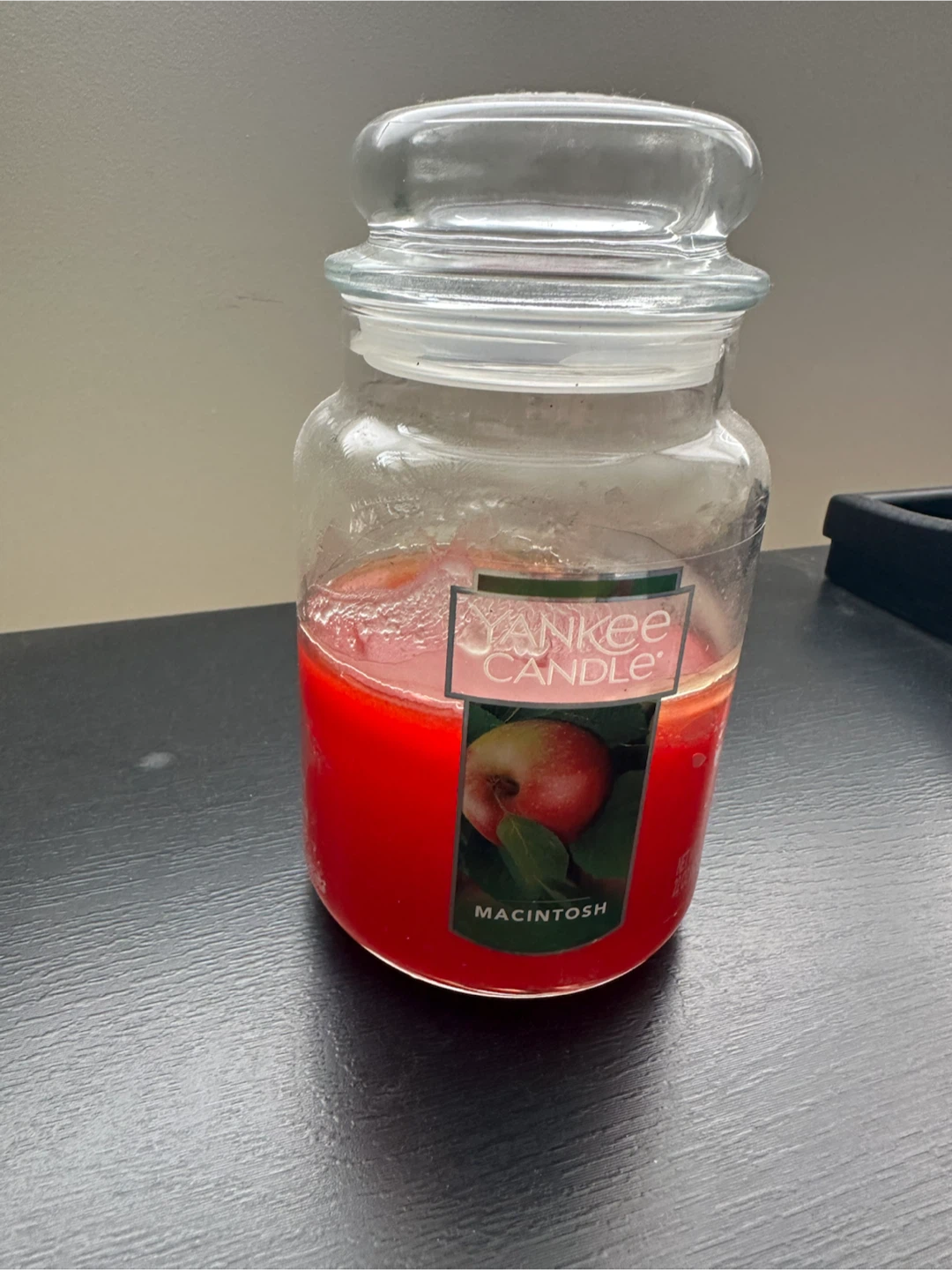 Free! Used Yankee Candle Jar Candles - photo 3