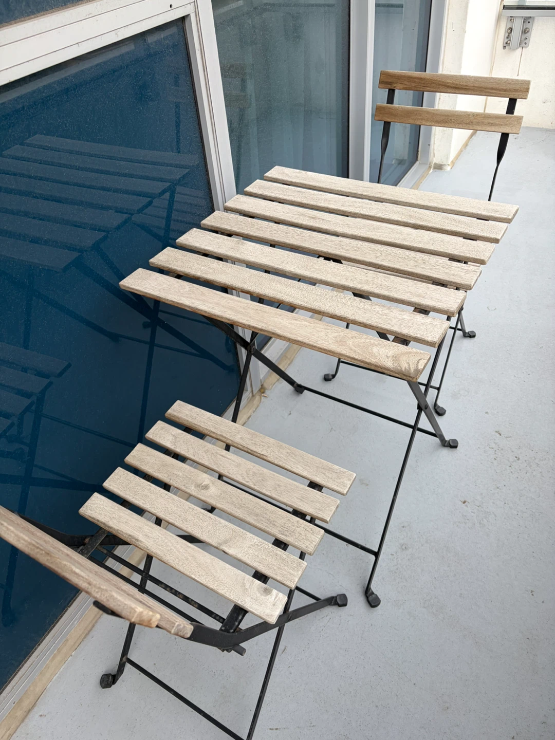 Ikea outdoor table and 2 chairs set