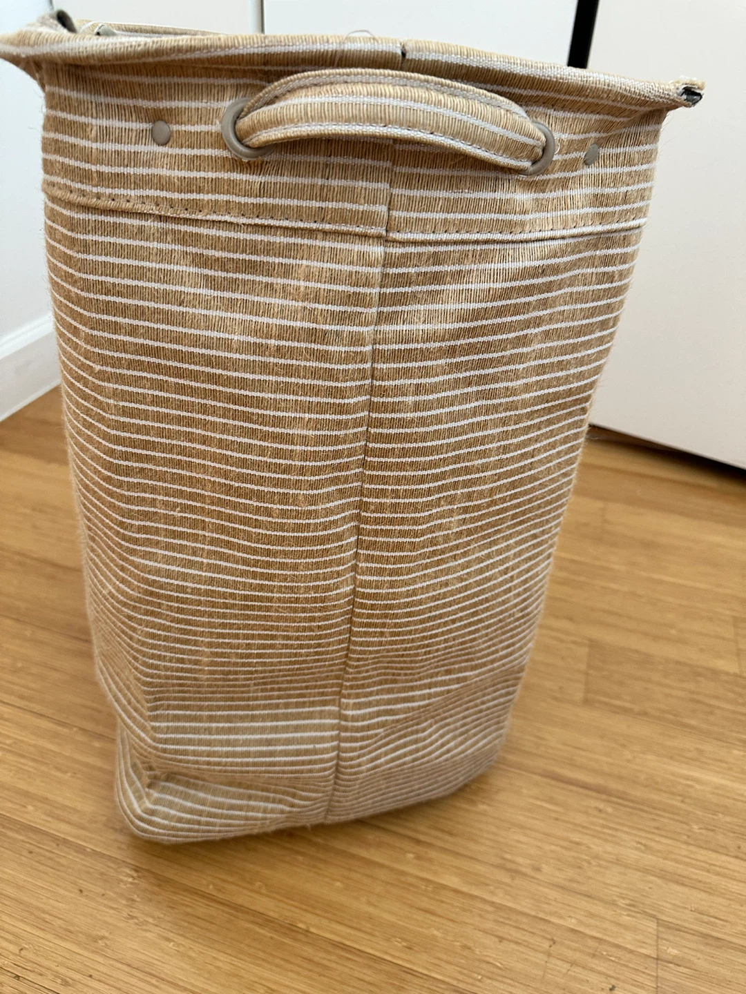 Laundry bag with wheels - photo 3