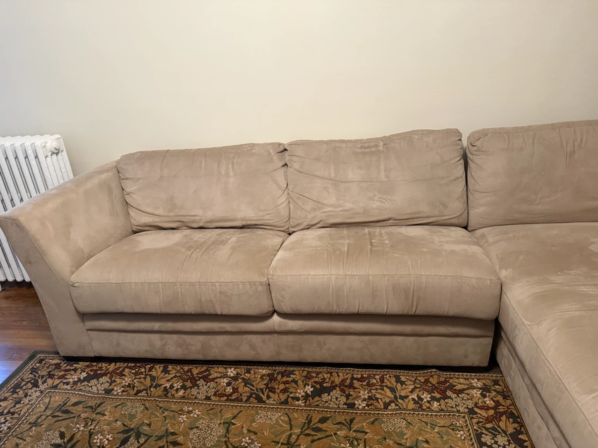 Sectional Sofa with Chaise Lounge - photo 2