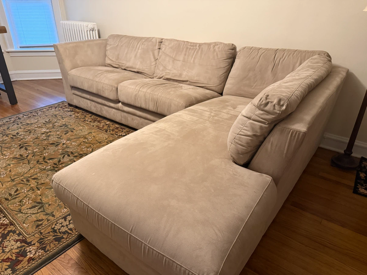 Sectional Sofa with Chaise Lounge - photo 3