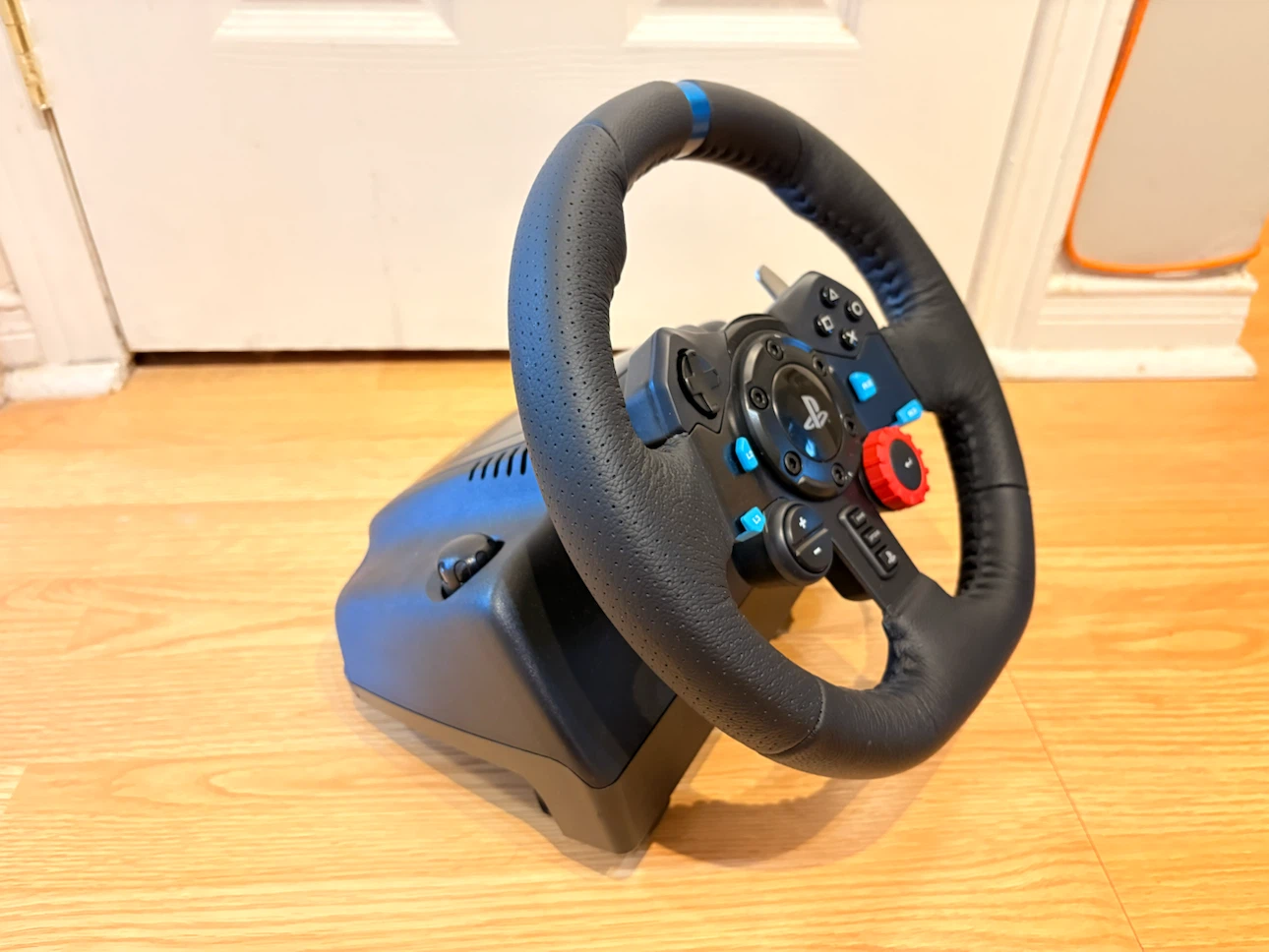 Logitech Racing gear Bundle - photo 5