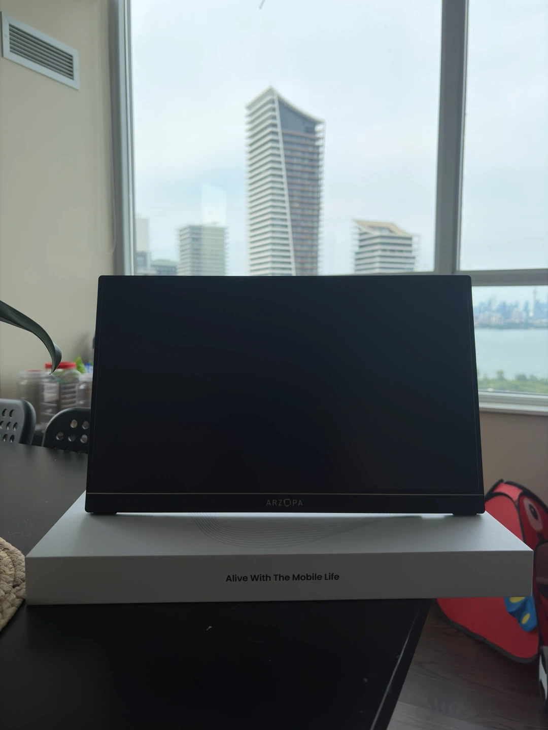 Arzopa Portable Monitor 16” 144hz