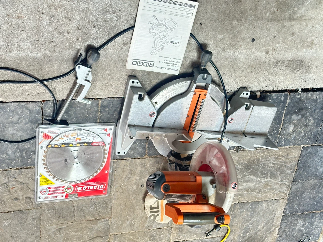 RIDGID 10 in. Compound Miter Saw MS1065LZ - photo 3