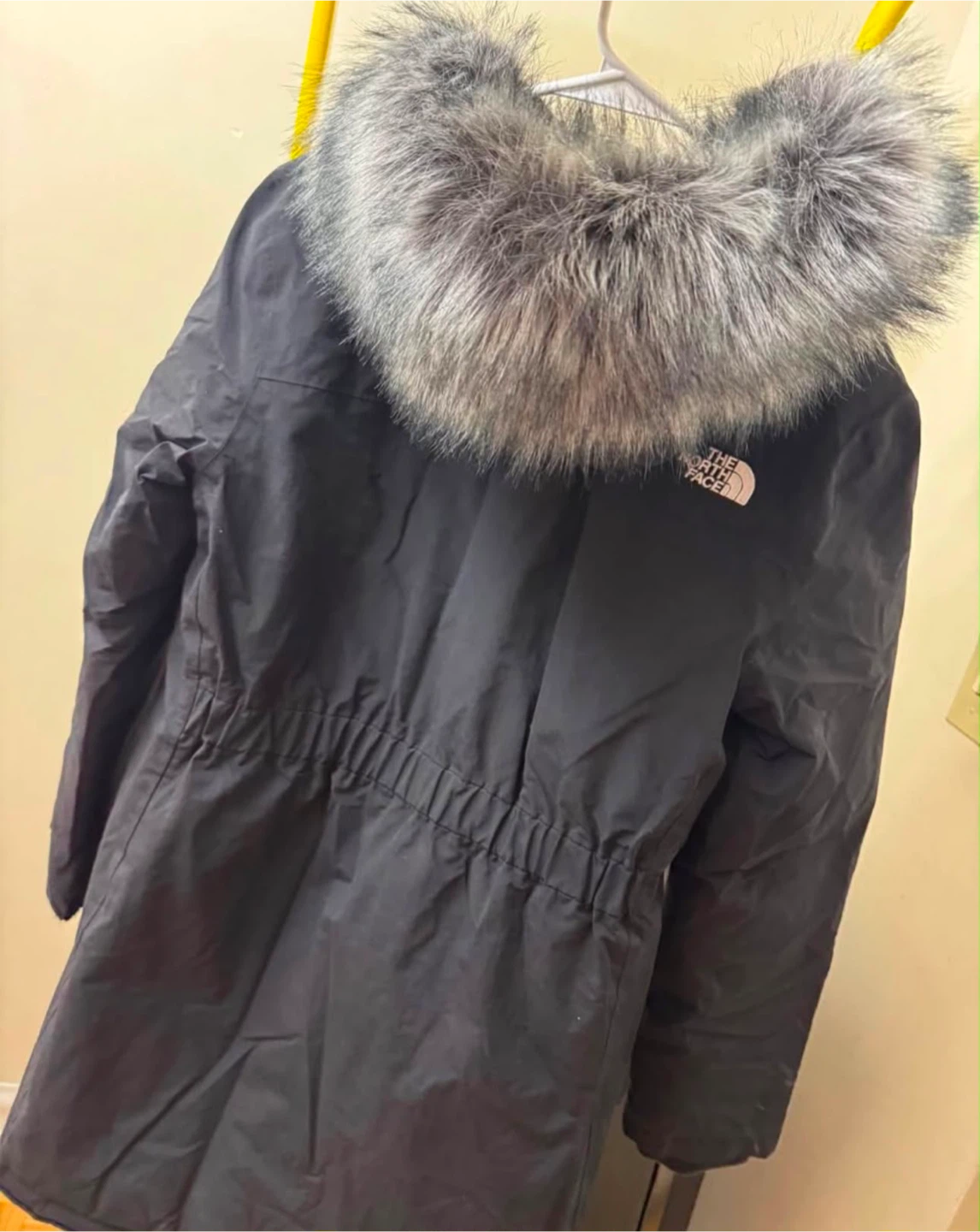 The North Face Black Parka with Faux Fur Hood - photo 2