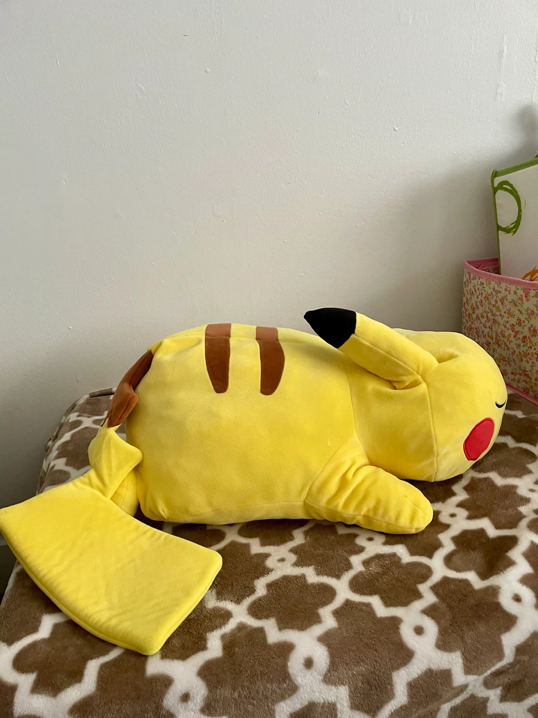Sleeping pikachu plush! - photo 2
