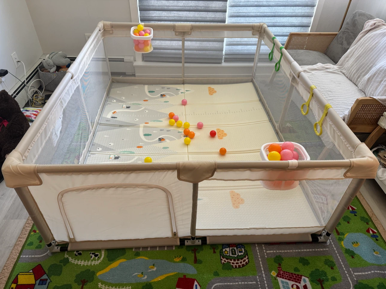 ZEEBABA Baby Playpen with Reversible Mat & Balls - 71 x 59 in