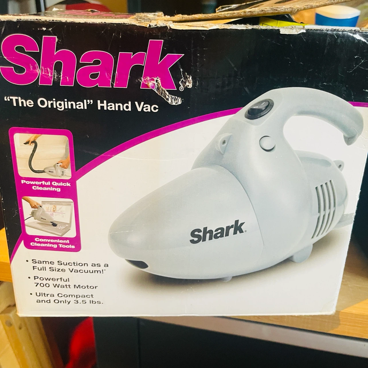 Shark "The Original" Hand Vac - 700 Watt