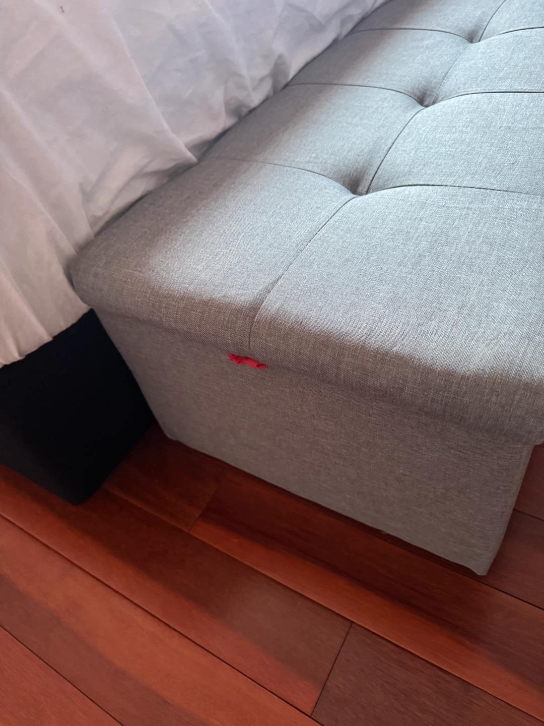 Adjustible Bedframe with Storage Box
