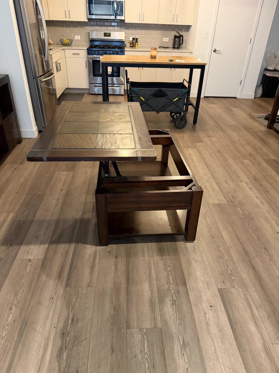 Lift Top Coffee Table with Stone Inlay - photo 3