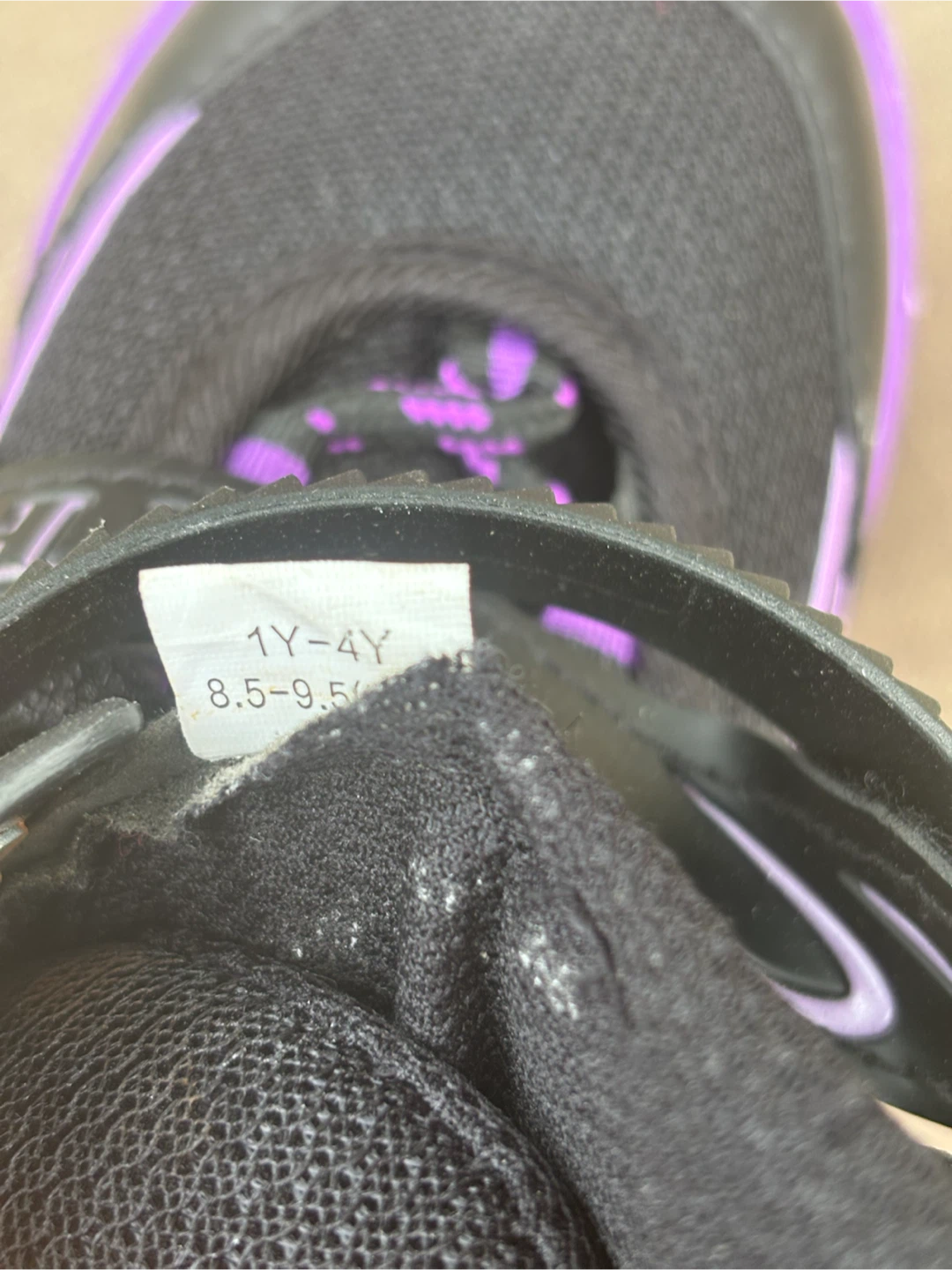 Youth Rollerblade and Helmet Set - photo 2