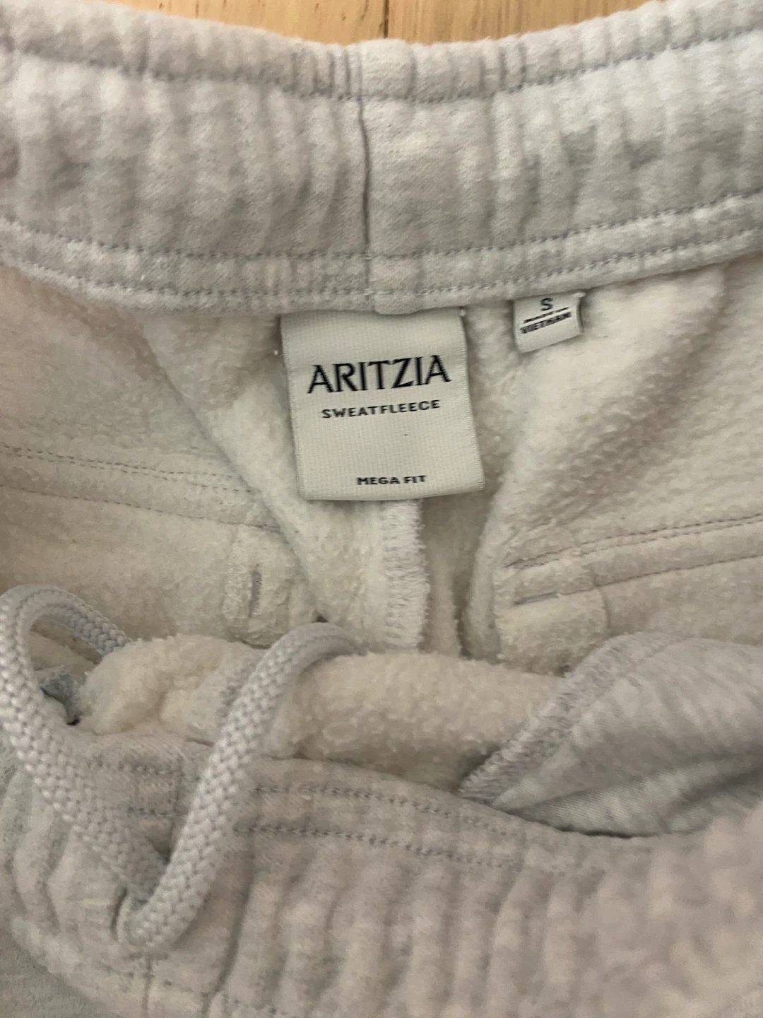 Aritzia Sweatfleece Joggers Bundle - photo 3