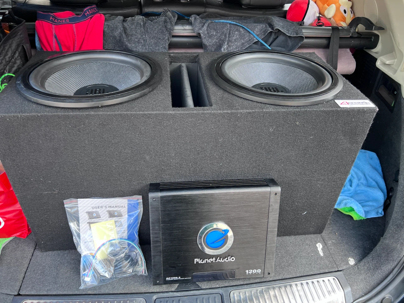 JBL Dual 12-inch Subwoofer Box with Planet Audio Amplifier - photo 5