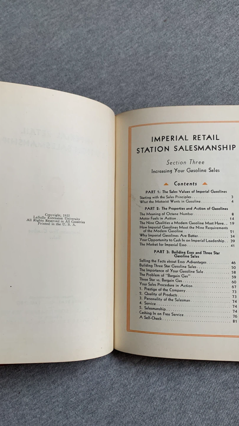 Imperial Oil Retail Station Salesmanship Book - From 1935 - photo 2