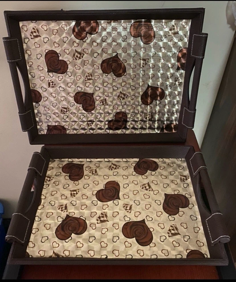 Set of 2 Decorative Trays with Heart Print - photo 3