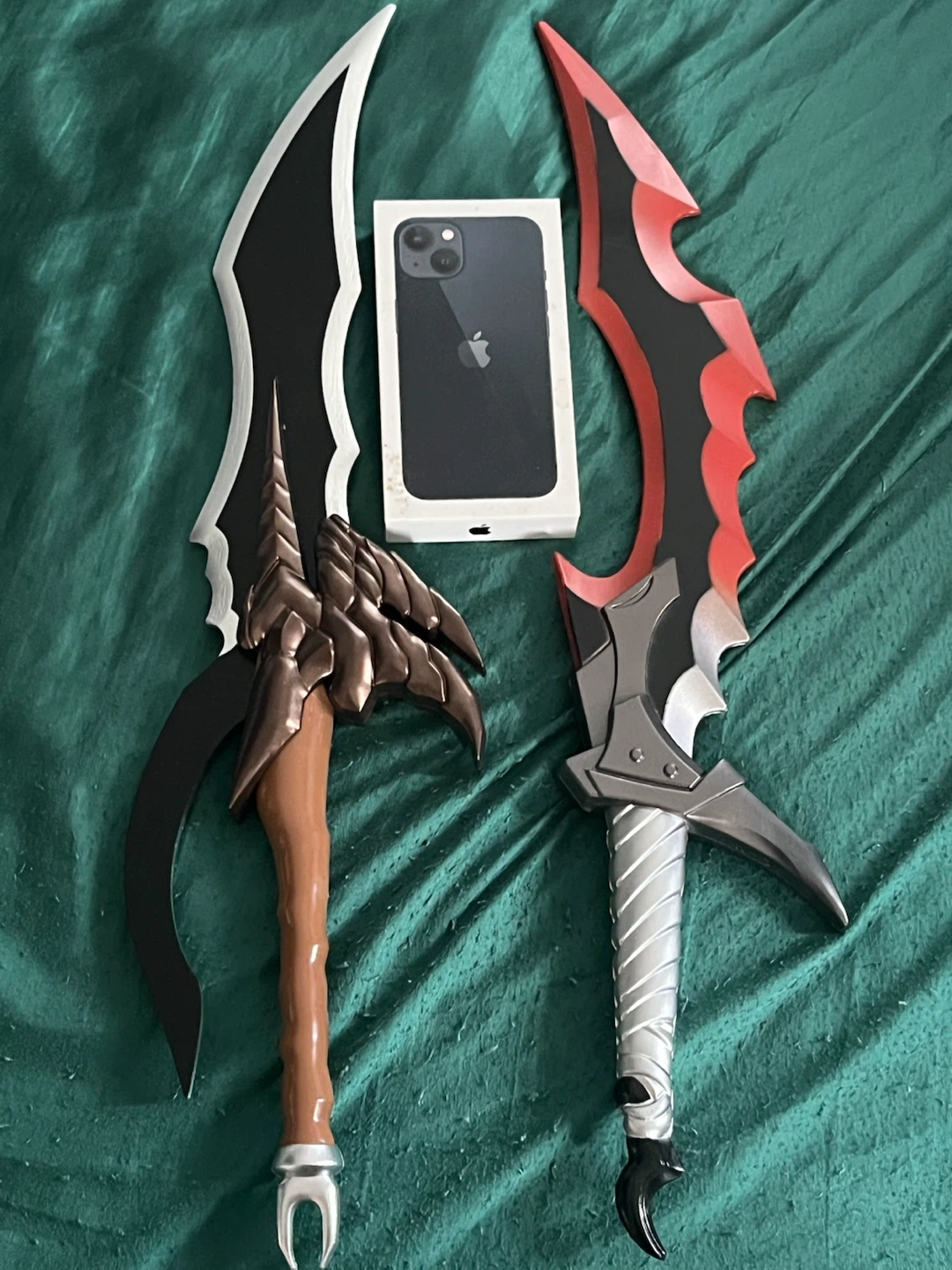 Solo Leveling Prop Daggers.