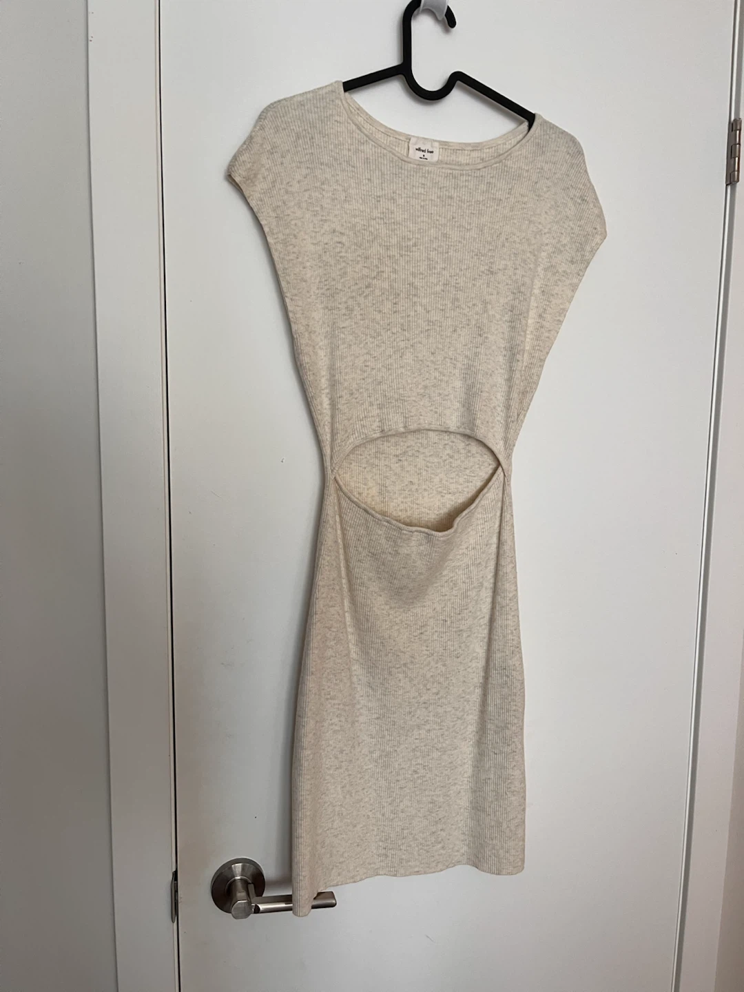 Like new Wilfred Free Ribbed Cutout Dress