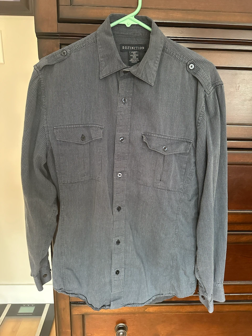 DISTINCTION Button-Up Shirt