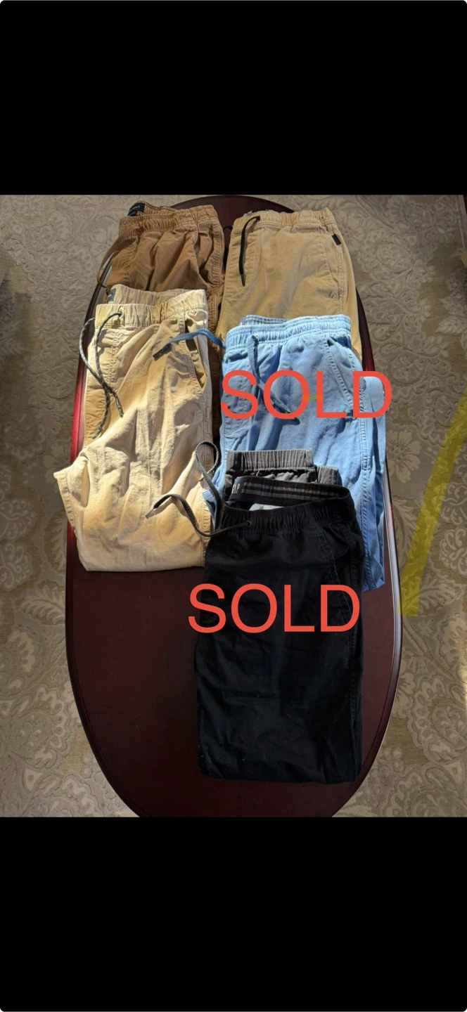 khaki joggers - size men’s small