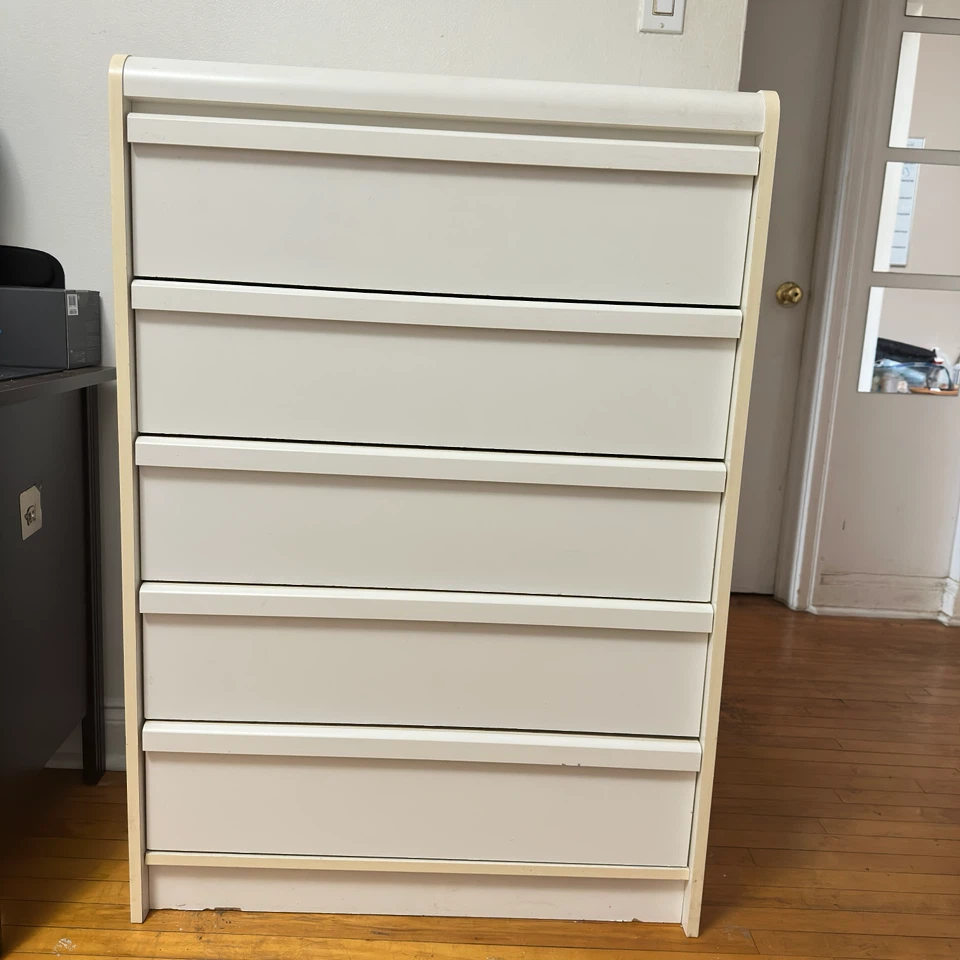White 5-Drawer Dresser