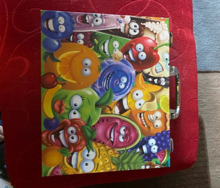 Crayola Silly Scents Markers Art Case