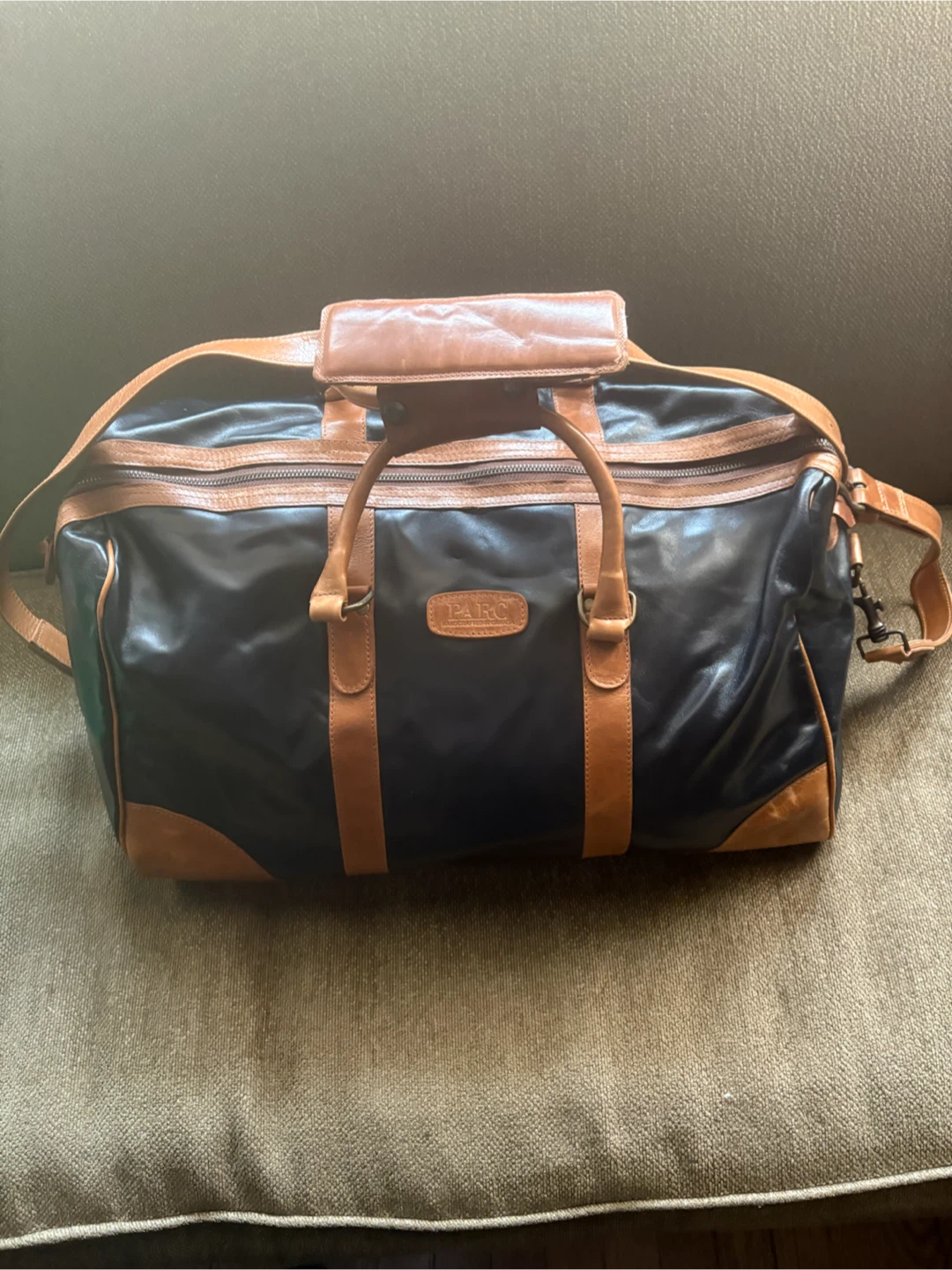 PARC Handcrafted Leather Duffle Bag