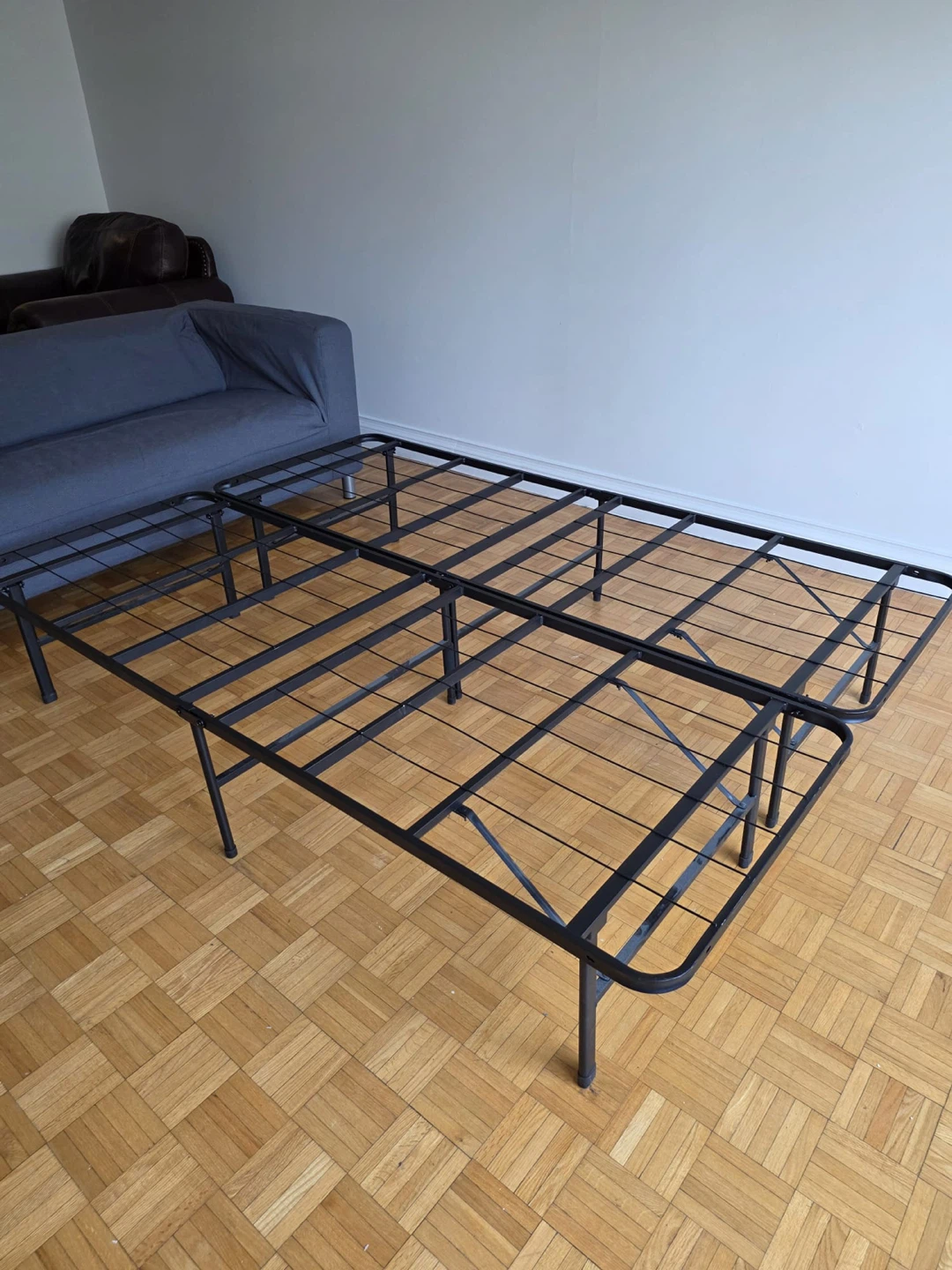 Zinus SmartBase Tool-Free Assembly Mattress Foundation - photo 3