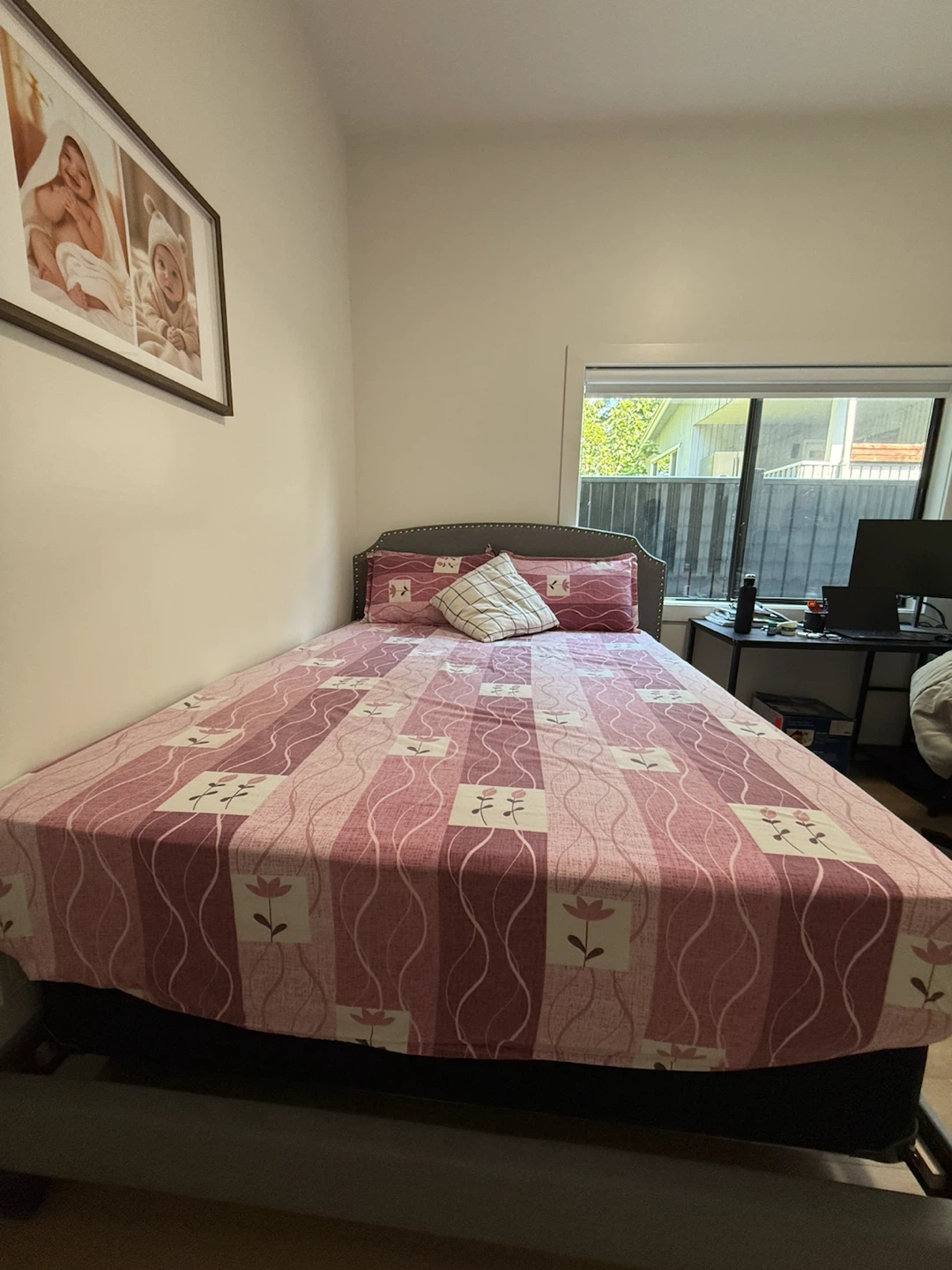 Moving Out Sale – Queen Bed (Excellent Condition) - photo 4