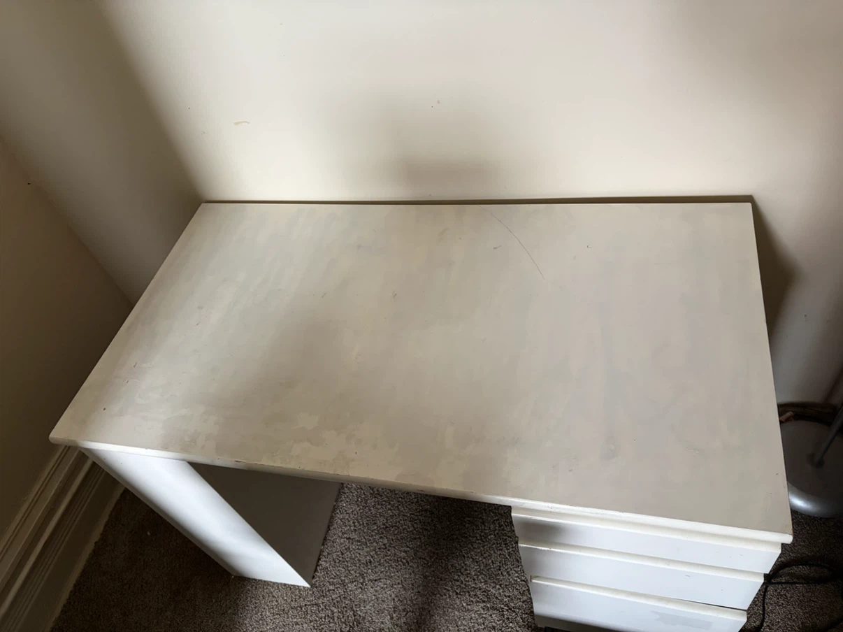 White Desk with Drawers - photo 2