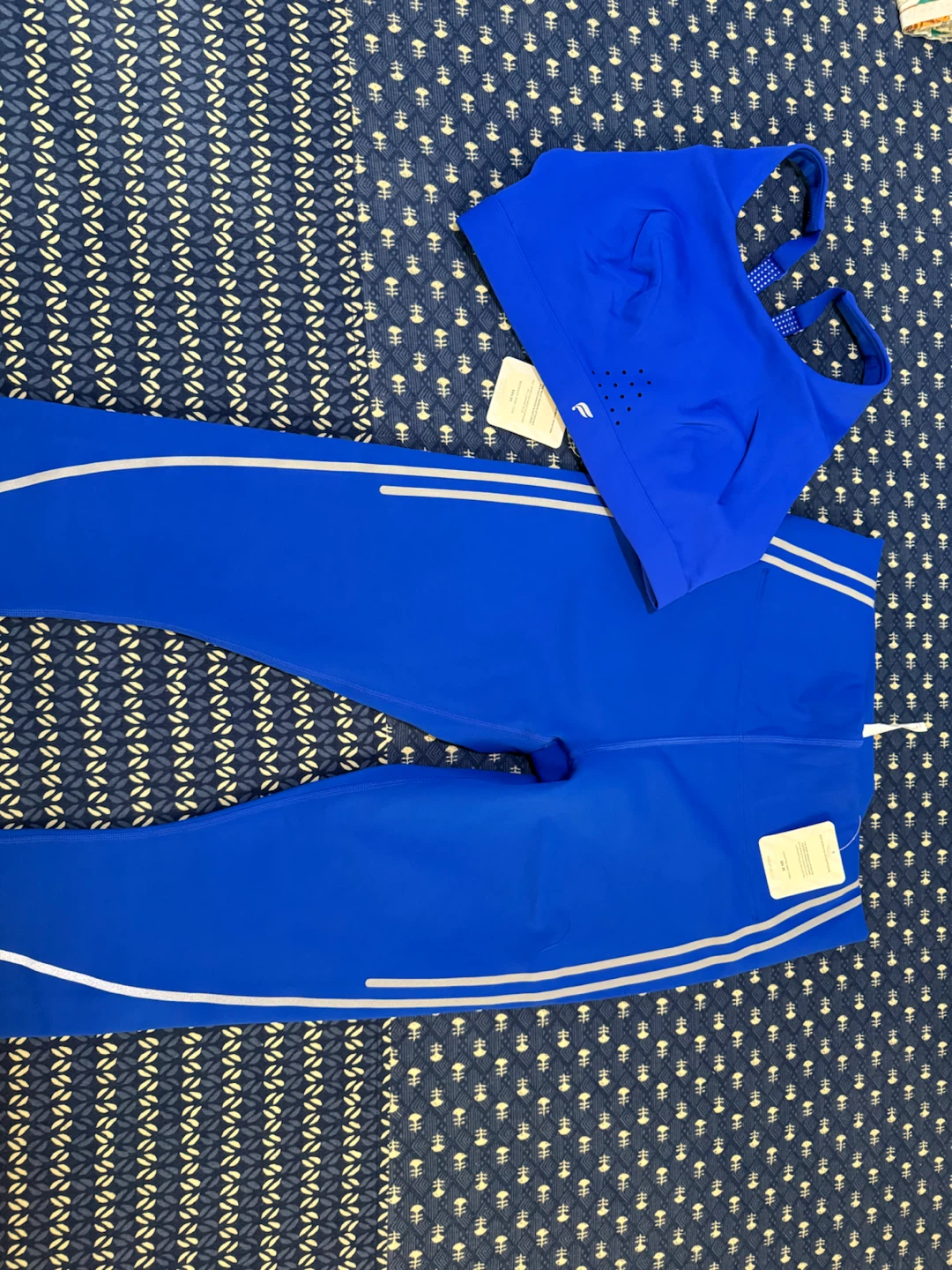 Fabletics Blue Leggings & Sports Bra Set - Size XS