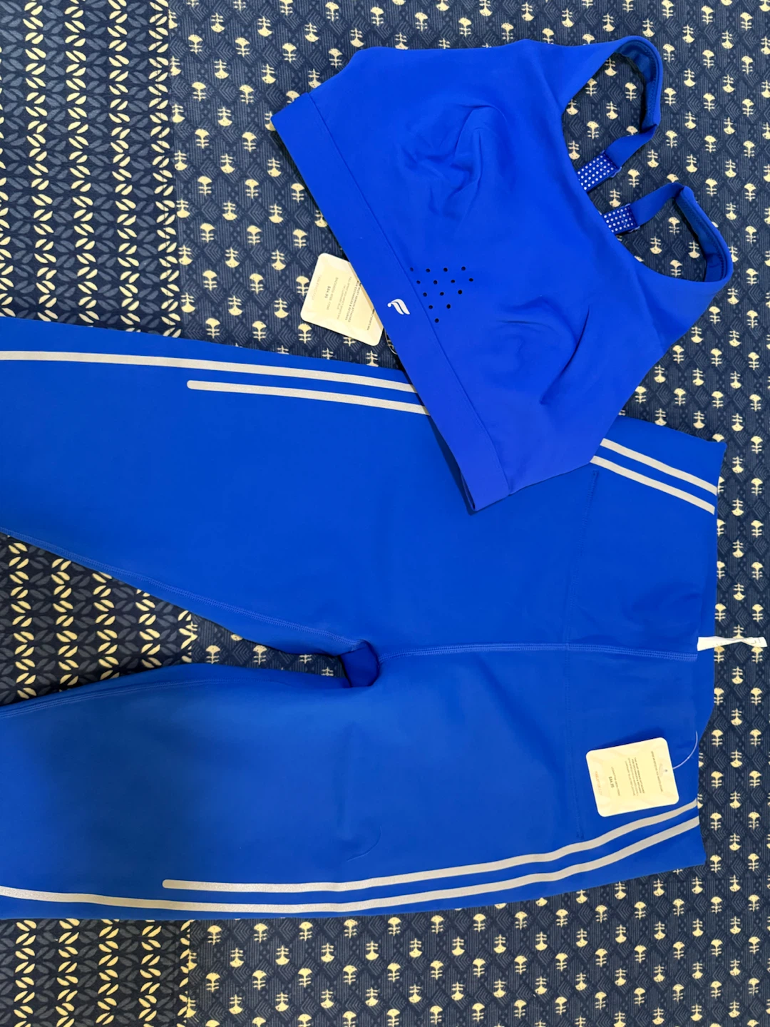 Fabletics Blue Leggings & Sports Bra Set - Size XS - photo 2