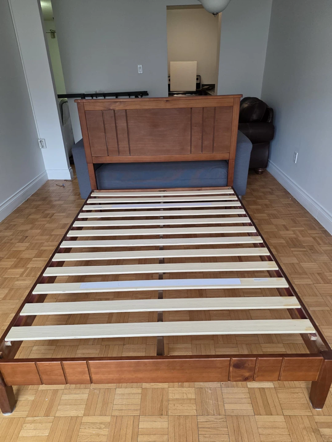 Wooden (FULL DOUBLE) Bed Frame with Headboard - photo 5