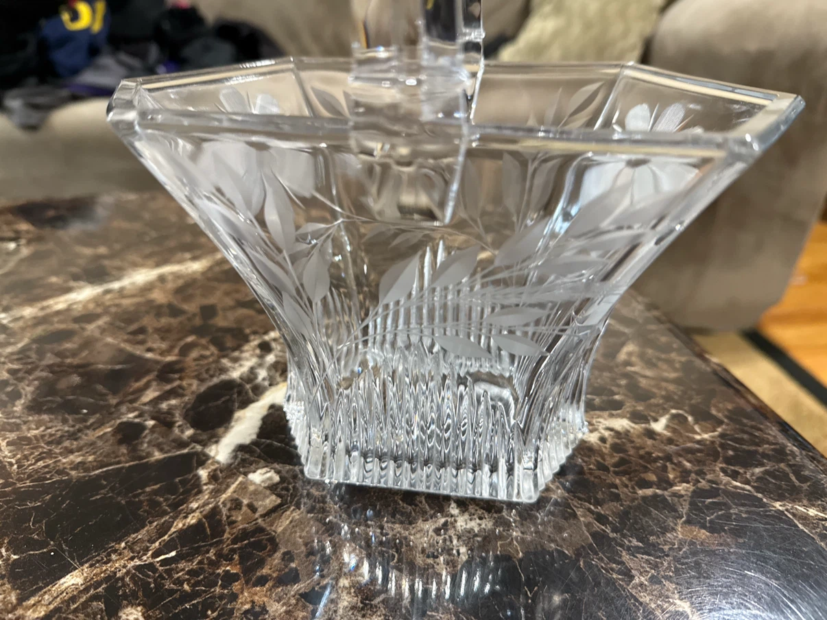 Cut Crystal Glass Basket with Etched Flowers - photo 2