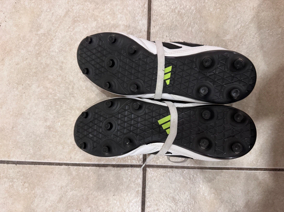 Soccer cleats size 9 - photo 2