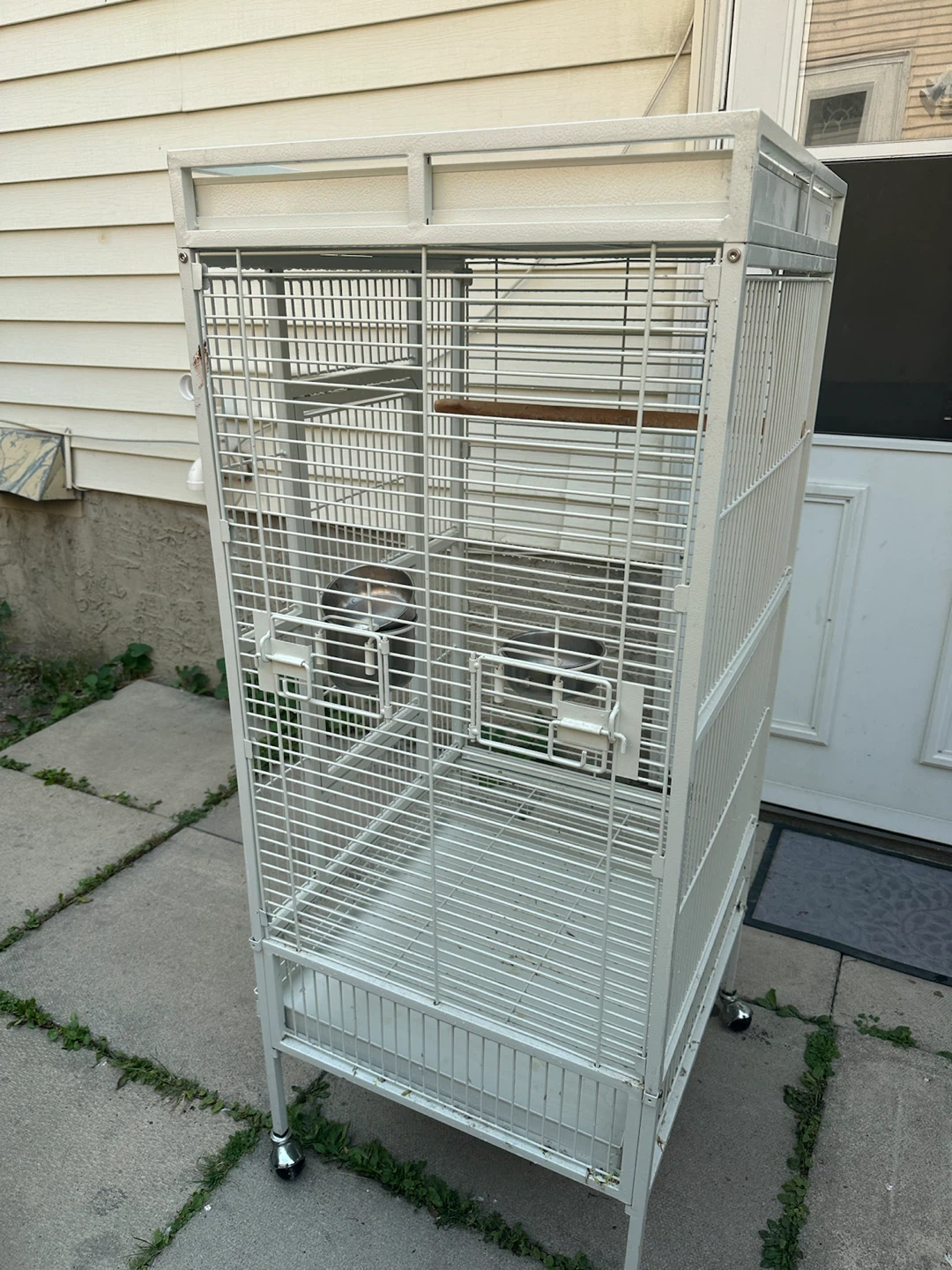 Prevue 24x22 Parrot Cage - photo 2