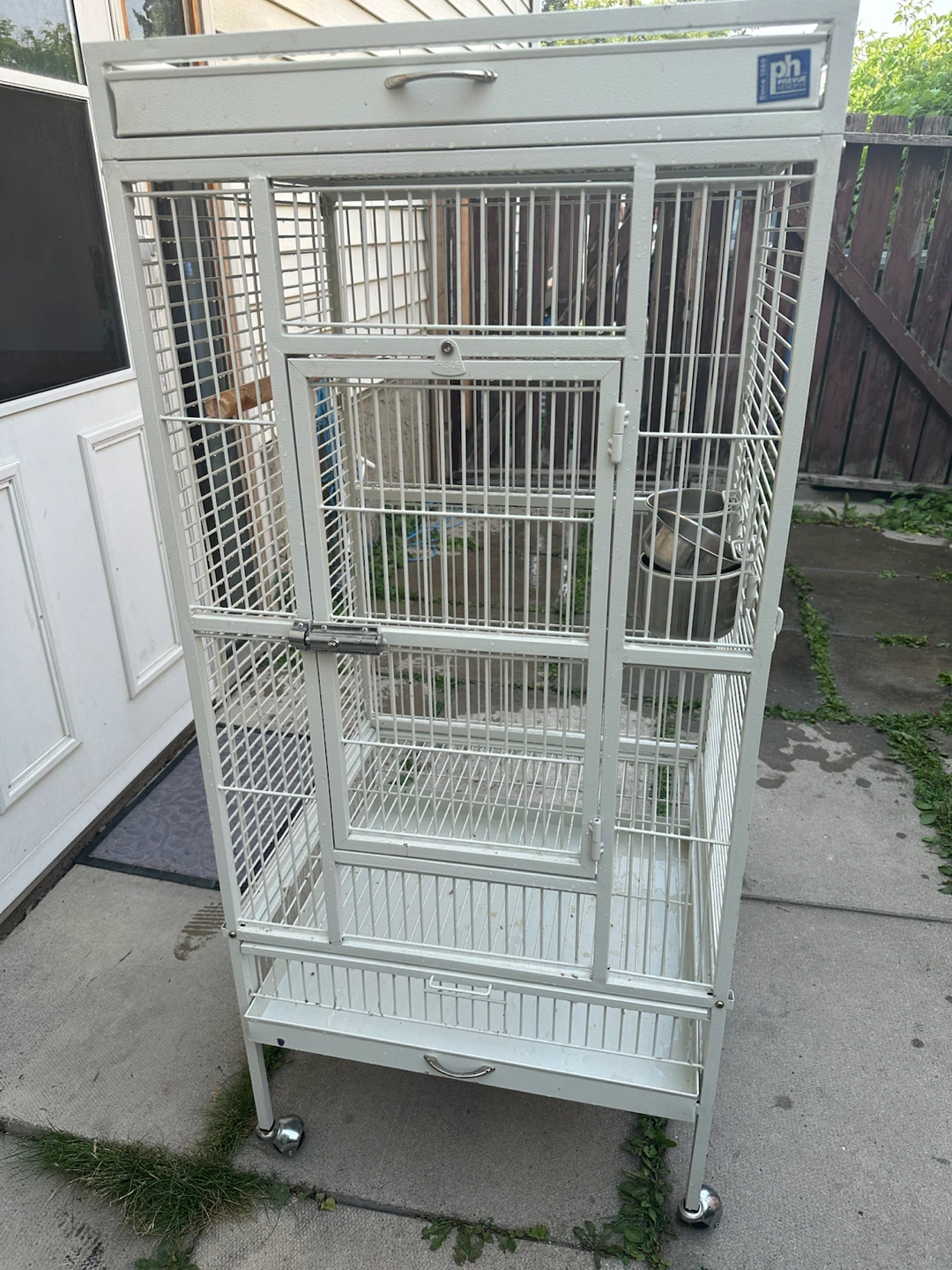Prevue 24x22 Parrot Cage - photo 3