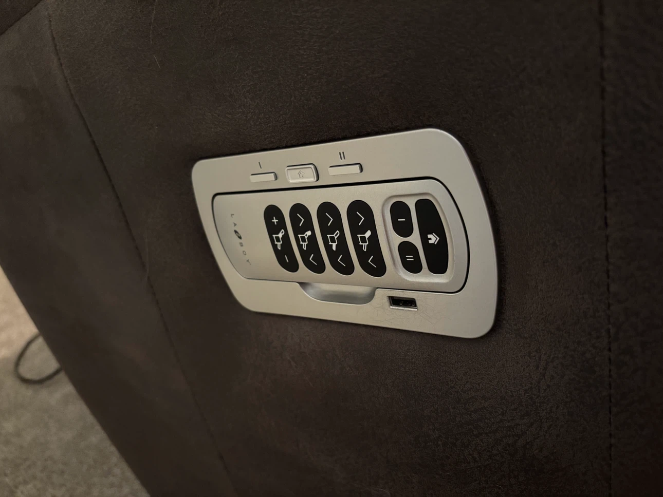 La-Z-Boy Recliner - photo 2