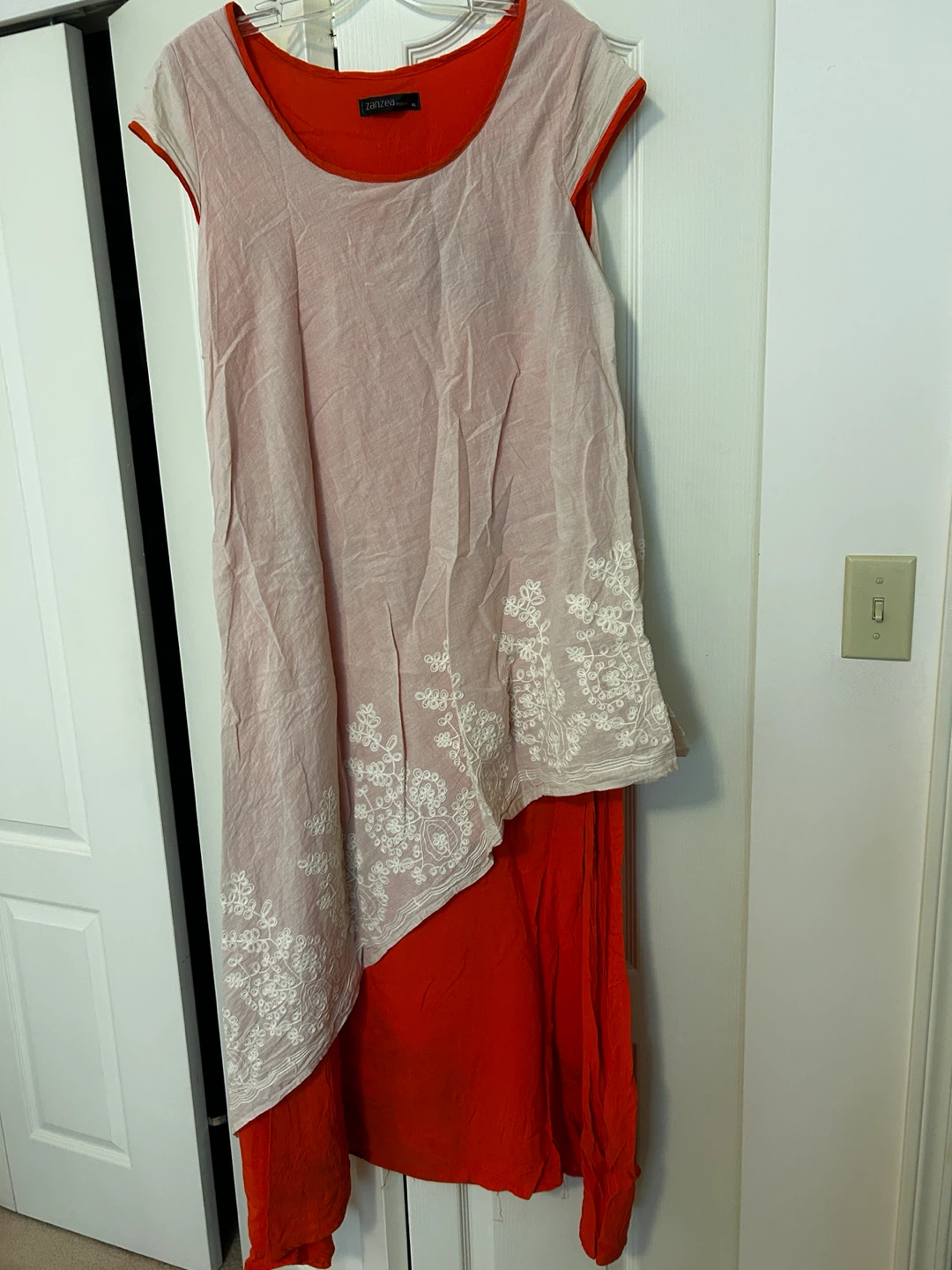 NEW COTTON Dress with embroidered 2nd layer - photo 4