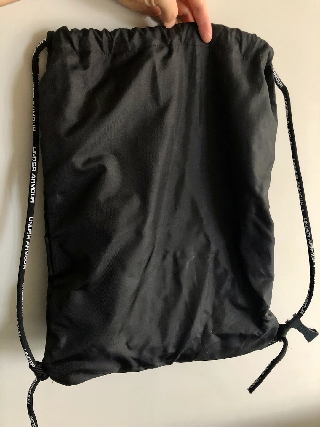 Under Armour Black Drawstring Bag - photo 2