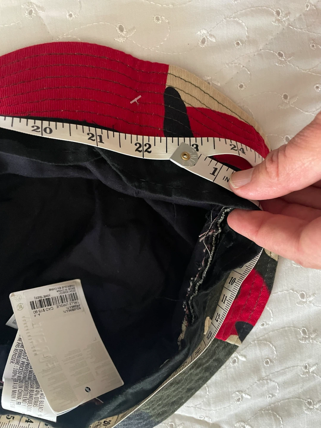 Forever 21 women’s bucket hat, one size, red camo - photo 5