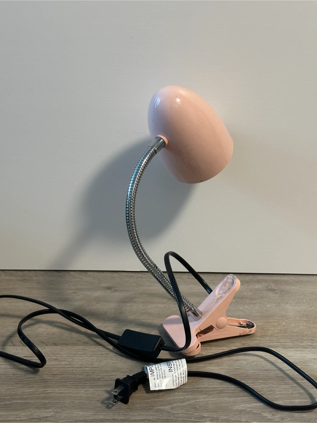 Pink Clip-On Desk Lamp - photo 2