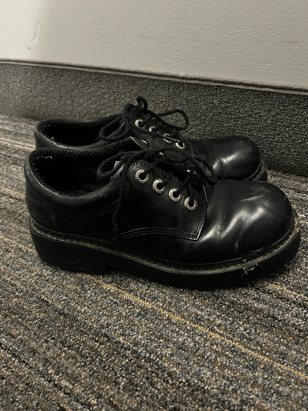 Skechers Black Leather Oxford Shoes (size 8.5)