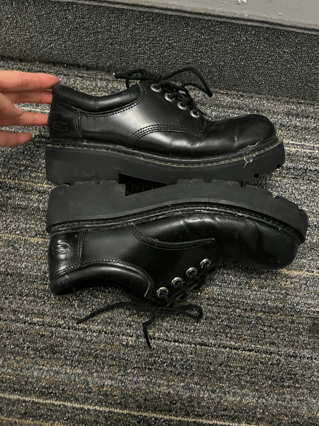 Skechers Black Leather Oxford Shoes (size 8.5) - photo 4