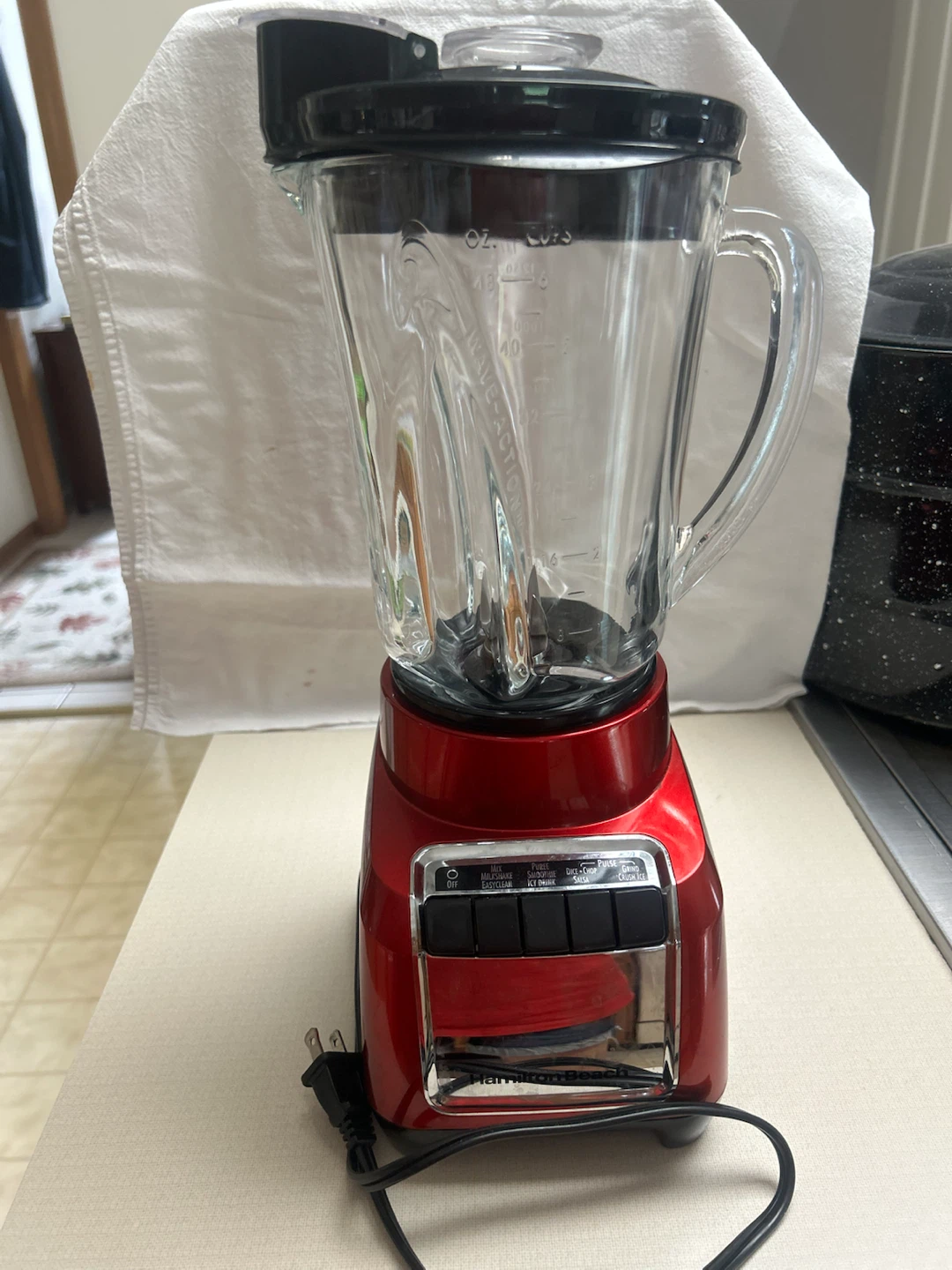 Hamilton Beach Wave-Action Blender, model 53519 - photo 5